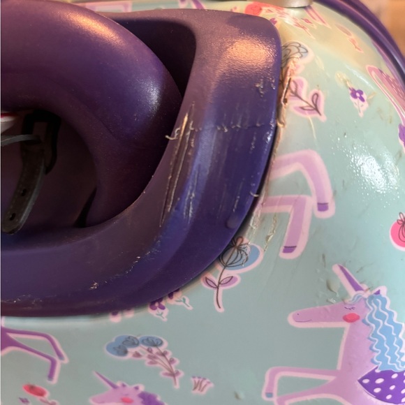 Pottery Barn Mckenzie Hard-Sided Spinner Luggage (Small) - Picture 13 of 15